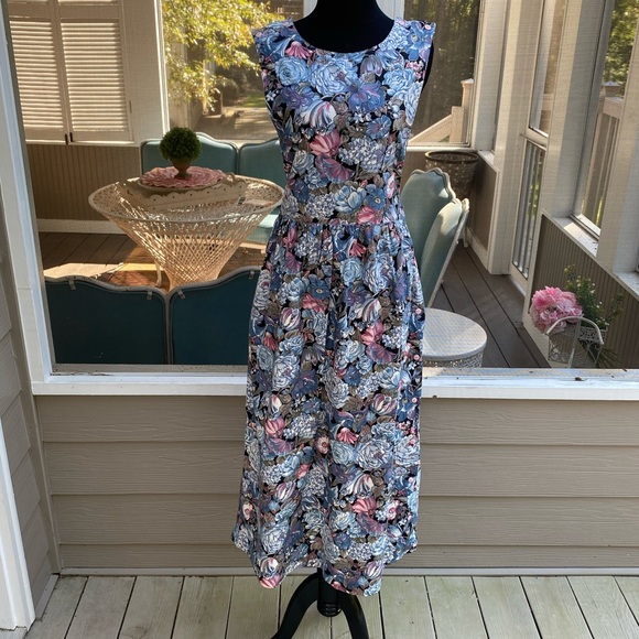 Vintage Dresses & Skirts - Vintage 80s Floral Midi Pinafore Cottagecore Dress